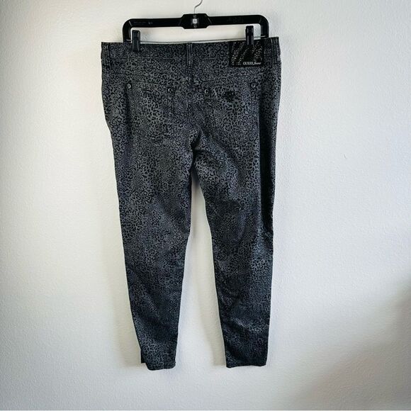 Guess Power Skinny Gray Animal Print Jeans Size 31 - Picture 3 of 5